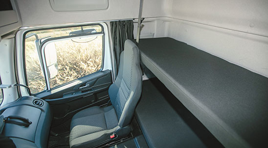 El F-Line cuenta con dos literas contactofline7