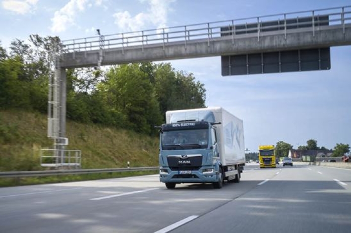 Francia aplica nueva tasa por el uso de infraestructuras para camiones en Alsacia y Grand Est