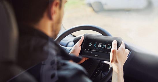 Nuevo modelo de terminal para el conductor PRO 8475 de Webfleet Solutions Nuevo modelo de terminal para el conductor PRO 8475 de Webfleet Solutions