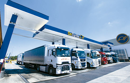 Dossier áreas de estacionamiento seguro y protegido Área de estacionamiento de OnTurtle en La Jonquera