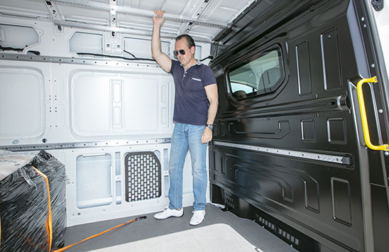 Prueba MAN eTGE 3.140 Caja de carga de 10,7 metros cúbicos