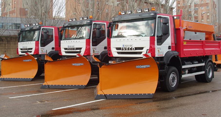 IVECO entrega 22 camiones quitanieves a la Junta de Castilla y León 