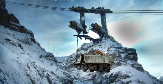 Astra HD8 Traslado de diez camiones Astra HD8 en los Alpes