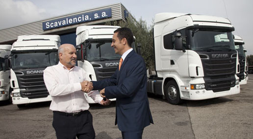 Camiones Scania R 500 V8 adquiridos por Llacer y Navarro