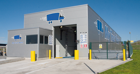 El objetivo de Truck Wash Europa, compañía especializada en el lavado automático de vehículos industriales, es seguir creciendo para poder ofrecer a los clientes una completa red de centros de lavado por todo el país y así proporcionar un óptimo servicio.