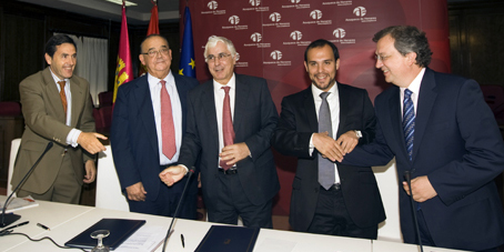 Firma del protocolo de la construcción del nuevo centro de formación de CETM