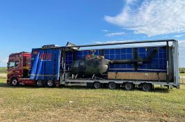 Camión de Transportes Náuticos y Especiales Crespo