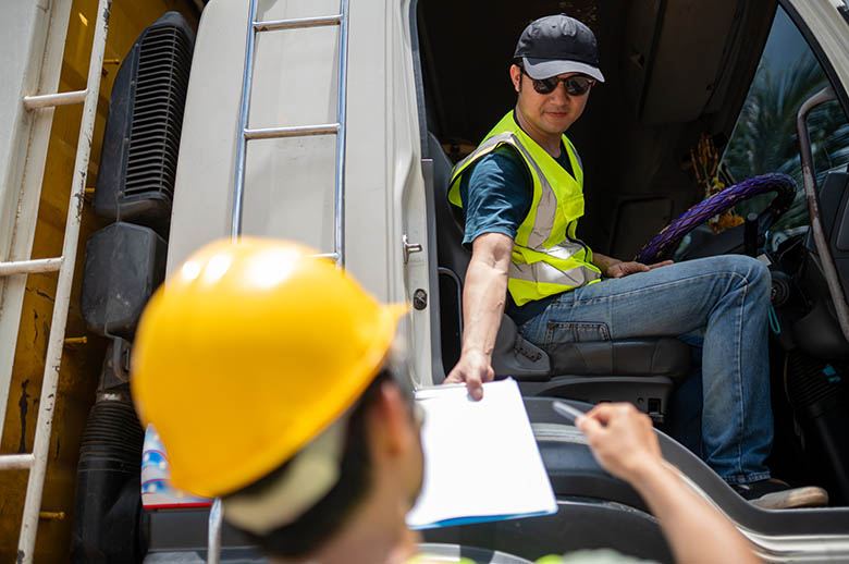 Publicada la norma que permite a las empresas de transporte conocer el permiso de conducir de sus trabajadores