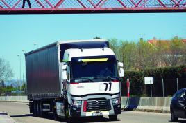 Contacto Camión Renault Trucks T 480 Racing 01