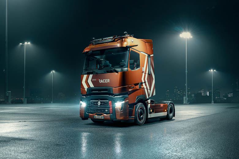Renault Trucks presenta la campaña financiera del SMART RACER T High