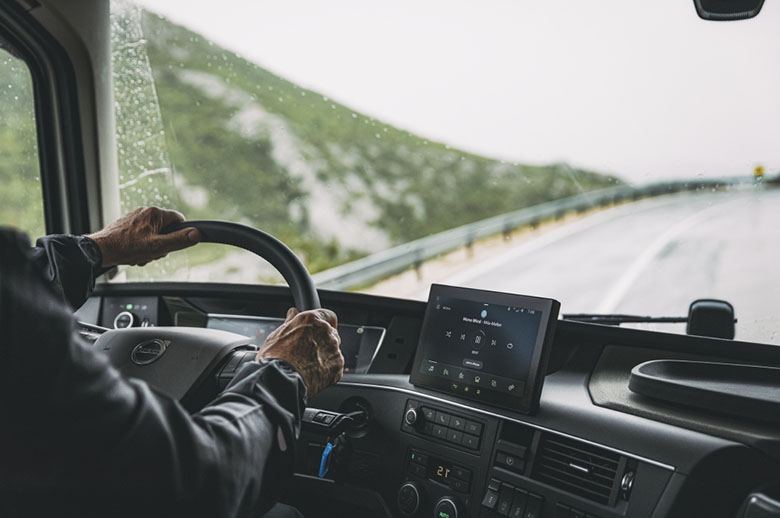 Persisten los bloqueos en las carreteras en Francia
