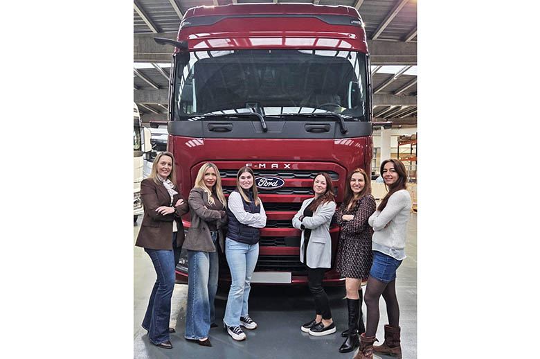 Ford Trucks amadrina el 4º Congreso de la Mujer en el Transporte