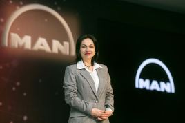 Miriam Lázaro, MAN Bus & Truck