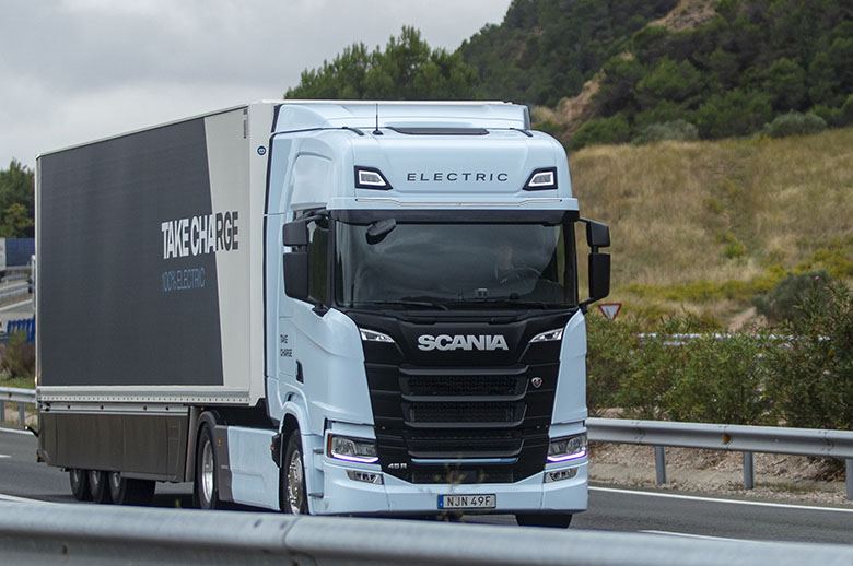 La UE prorroga los beneficios en tasas para camiones pesados de emisiones cero