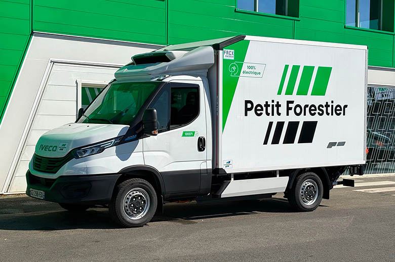 El Grupo Petit Forestier incorpora furgonetas IVECO eDaily en su flota
