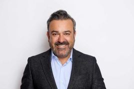 José Antonio Mangas, Red & Pallets