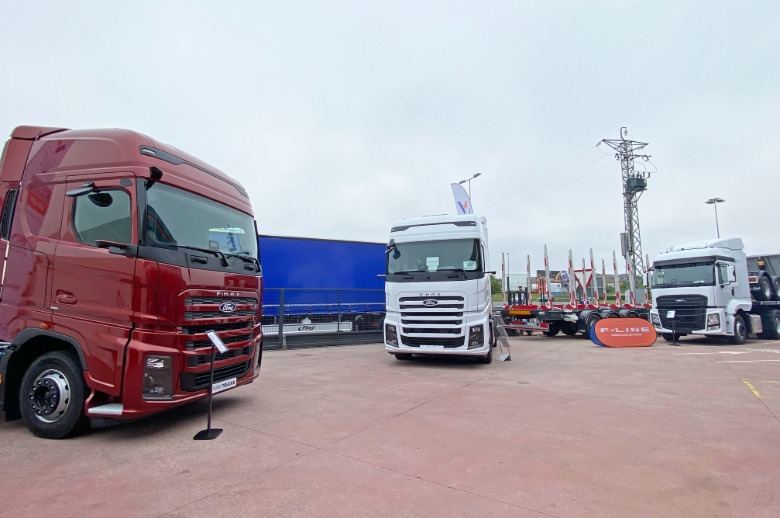 López y Vázquez presenta la nueva cabina del F-MAX MCA en Lugo