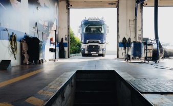 El 32% de los camiones y el 28,7% de las furgonetas circulan sin tener la ITV en vigor