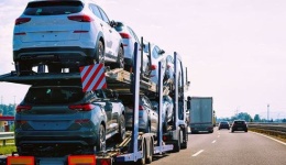 El transporte de vehículos alerta del impacto del alza del combustible