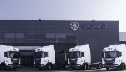 TXT incorpora cuatro camiones Scania Super con contrato de mantenimiento integral