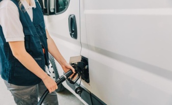 Webfleet anima a las flotas a reducir el malgasto de combustible ante el alza de costes