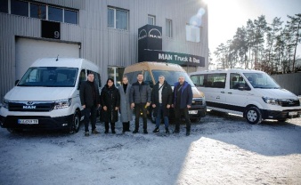 MAN apoya al pueblo ucraniano con cuatro furgonetas TGE