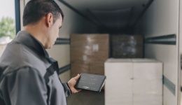 Protege tu flota y reduce riesgos con datos en tiempo real con Webfleet