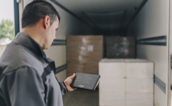 Protege tu flota y reduce riesgos con datos en tiempo real con Webfleet