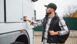 CONETRANS denuncia la adquisición de carnés y títulos de competencia de transporte de forma irregular