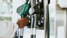 Desconvocada la huelga de gasolineras para el puente de mayo