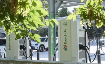 Iberdrola supera los 11.000 puntos de recarga públicos en funcionamiento