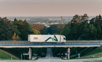 Diferencias entre mercado spot y flotas de transporte dedicadas